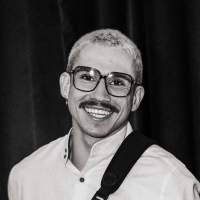 Adrien Tosti - Consultant Marketing | Création de contenu BrandingMontreal