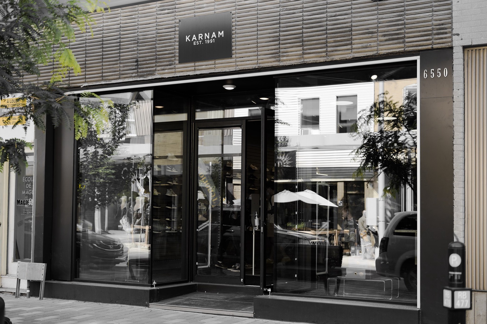 Consulting - How La Mode Kar Nam Increased Sales by 30% After Switching from Lightspeed to Shopify