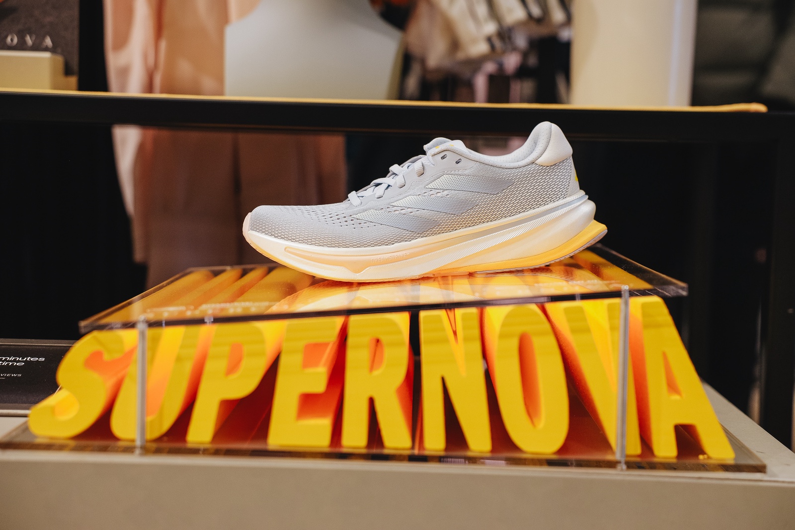 Event marketing - Adidas Supernova Try-On Salon