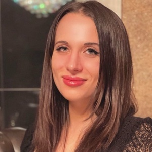 Ana Maria Siretanu - Strategist and Account Executive